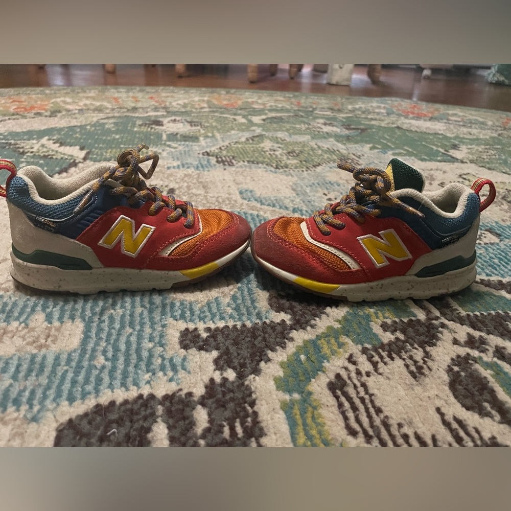 Gently used toddler 8 Color block new balance